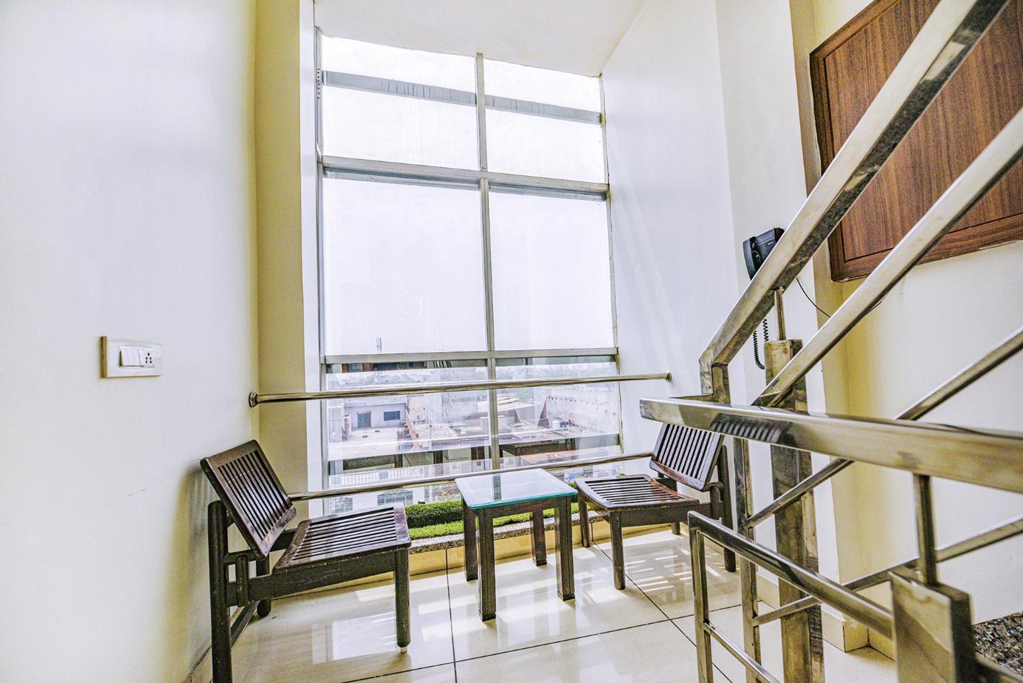 Fabhotel Savera Park Amritsar Ngoại thất bức ảnh