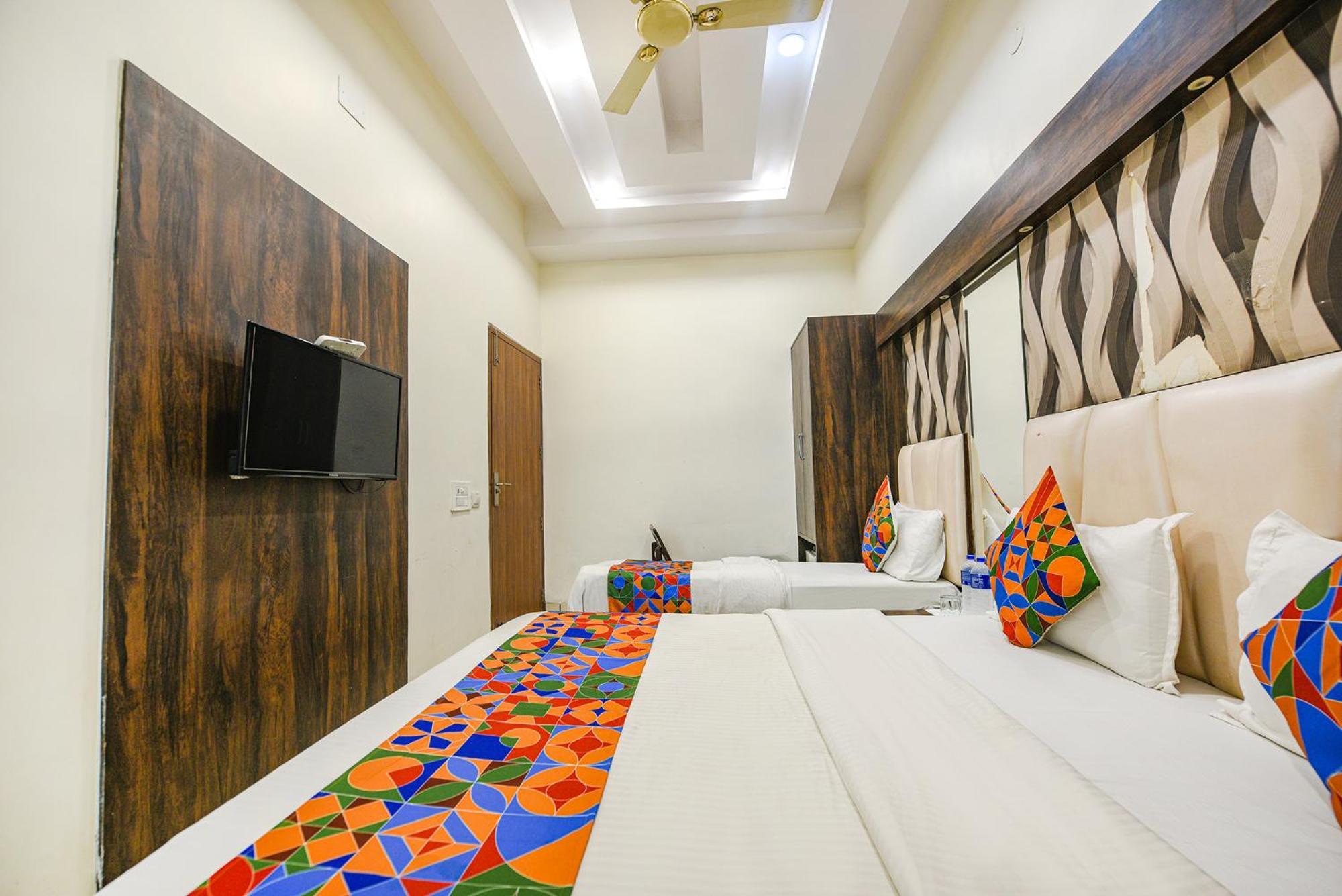 Fabhotel Savera Park Amritsar Ngoại thất bức ảnh