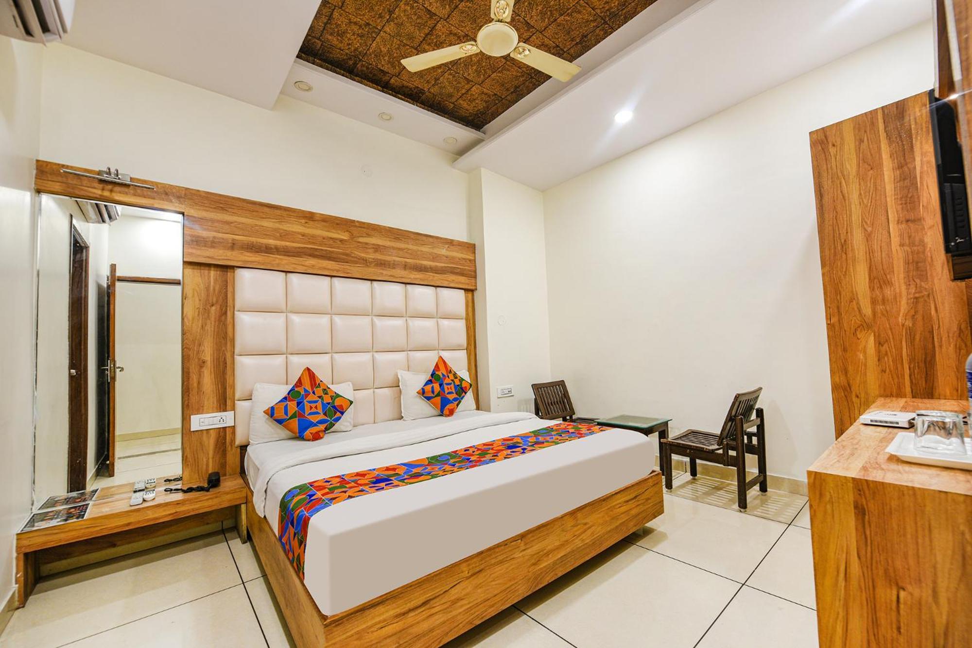 Fabhotel Savera Park Amritsar Ngoại thất bức ảnh