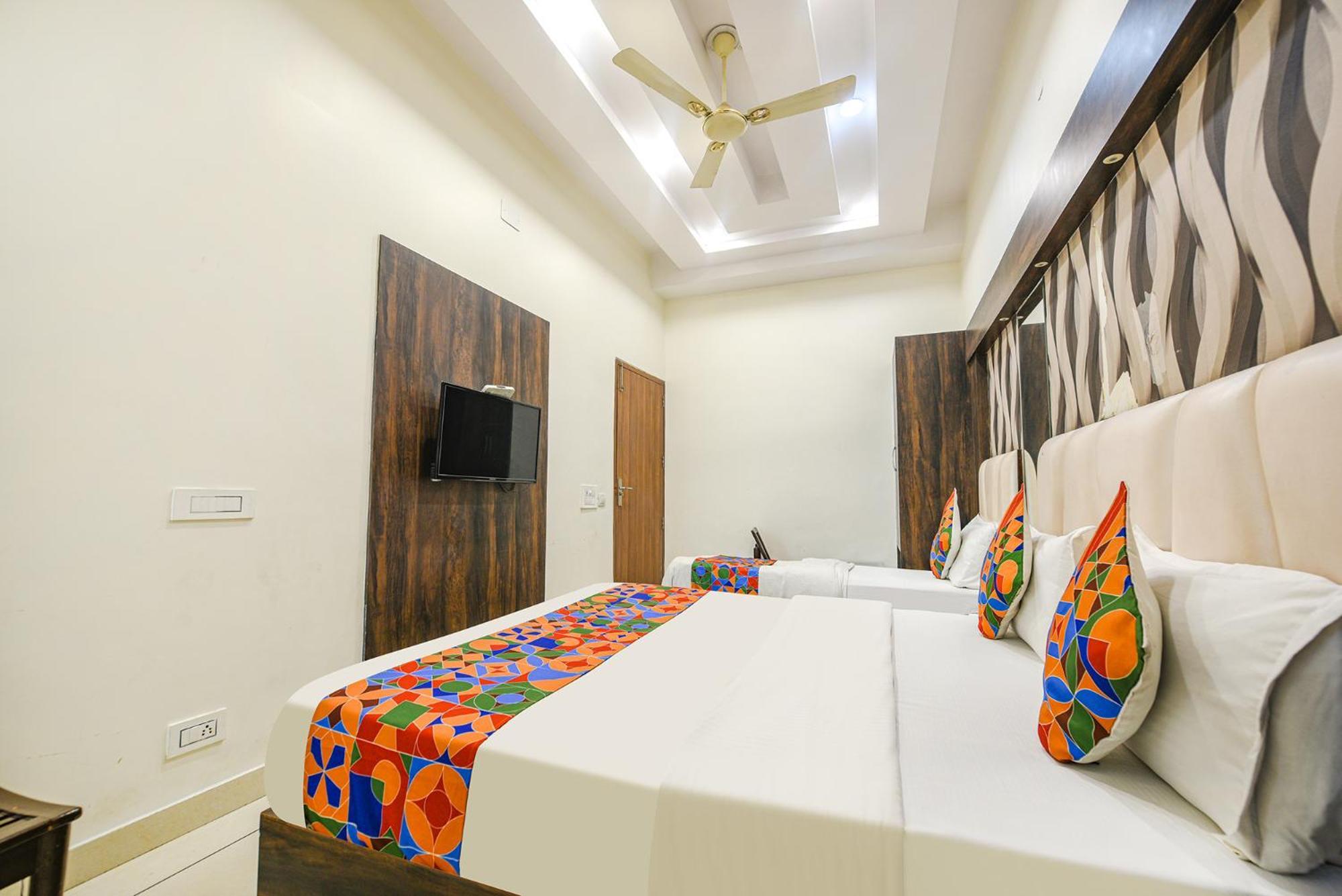Fabhotel Savera Park Amritsar Ngoại thất bức ảnh